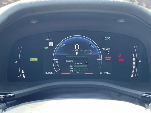 Used 2026 Toyota Camry SE w/ Multimedia Upgrade Package image 18