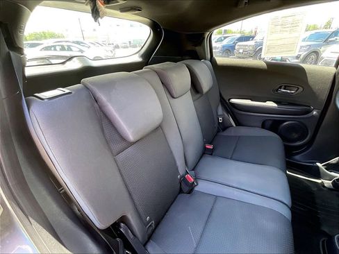 Used 2021 Honda HR-V Sport image 15