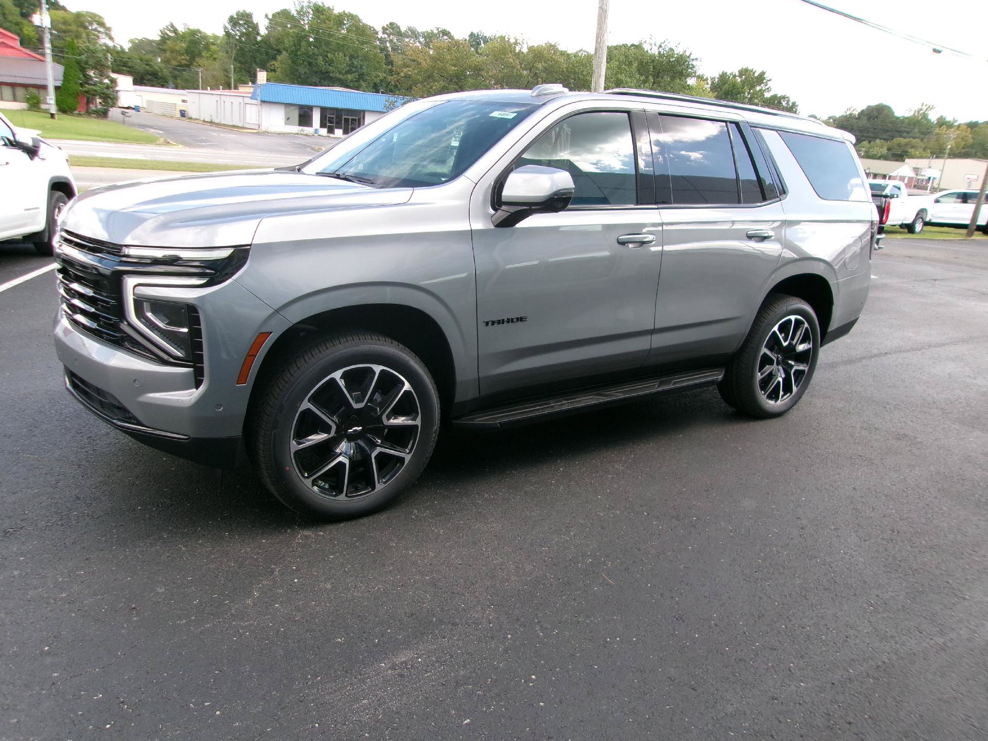New 2026 Chevrolet Tahoe RST w/ Comfort Package AWD/4WD image 5