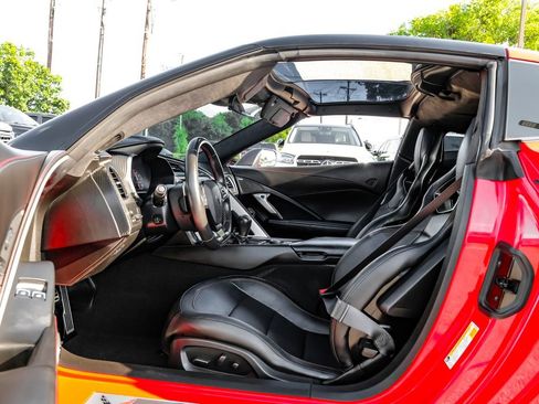 Used 2016 Chevrolet Corvette Z06 w/ 3LZ Preferred Equipment Group RWD image 33