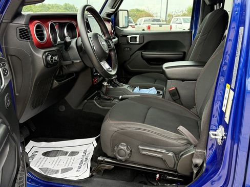 Certified 2018 Jeep Wrangler Unlimited Rubicon image 10