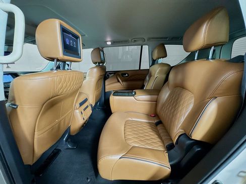 Certified 2019 INFINITI QX80 Luxe w/ 22" Wheel Package RWD image 31