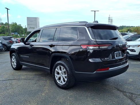 Certified 2022 Jeep Grand Cherokee L Limited AWD/4WD image 3