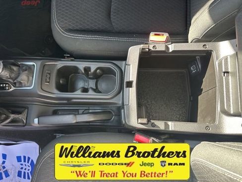 Certified 2021 Jeep Wrangler Sport image 19