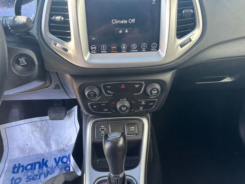 Used 2019 Jeep Compass High Altitude image 18