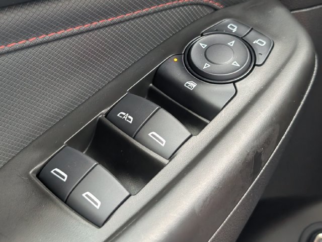 Used 2026 Chevrolet TrailBlazer RS w/ Convenience Package FWD image 25