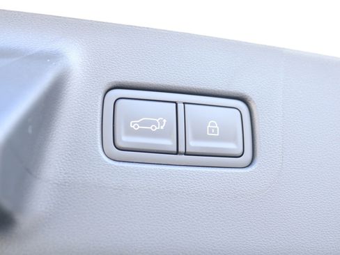 New 2026 Hyundai Santa Fe SE image 4