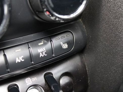 Used 2016 MINI Cooper S image 19