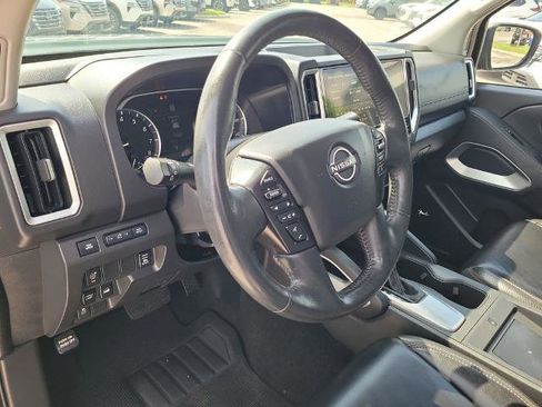 Certified 2025 Nissan Frontier SL AWD/4WD image 23