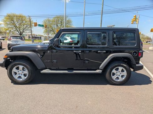 Used 2022 Jeep Wrangler Unlimited Sport AWD/4WD image 8