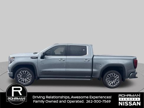 Used 2026 GMC Sierra 1500 Denali Ultimate AWD/4WD image 2
