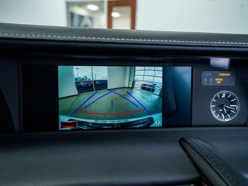 Used 2018 Lexus LC 500 Coupe w/ Performance Package image 46