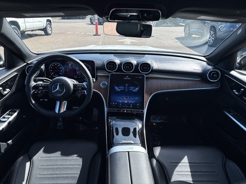 Used 2024 Mercedes-Benz C 300 4MATIC Sedan image 10