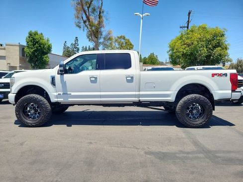 Certified 2022 Ford F350 Platinum AWD/4WD image 38