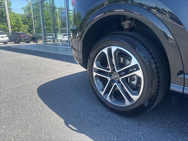 Certified 2025 Audi Q5 Premium w/ Convenience Package AWD/4WD image 22