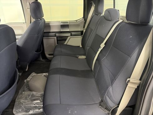 Used 2015 Ford F150 XLT w/ Equipment Group 302A Luxury image 13