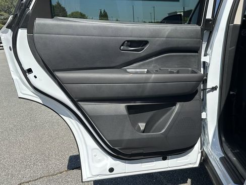 New 2026 Nissan Pathfinder SV AWD/4WD image 17