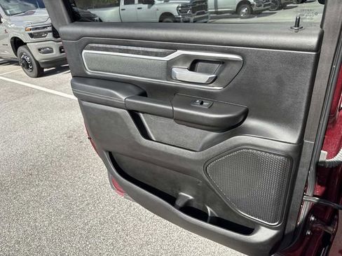 Used 2023 RAM 1500 Big Horn AWD/4WD image 9