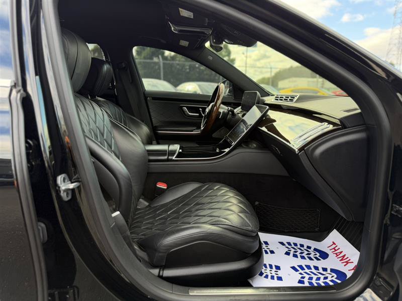 Used 2022 Mercedes-Benz S 580 4MATIC Sedan w/ Rear Seat Package image 47