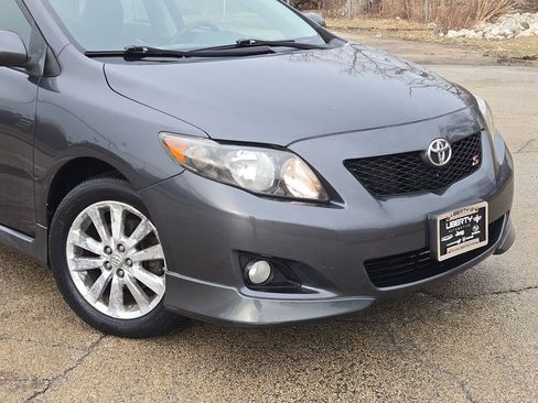 Used 2010 Toyota Corolla S image 2
