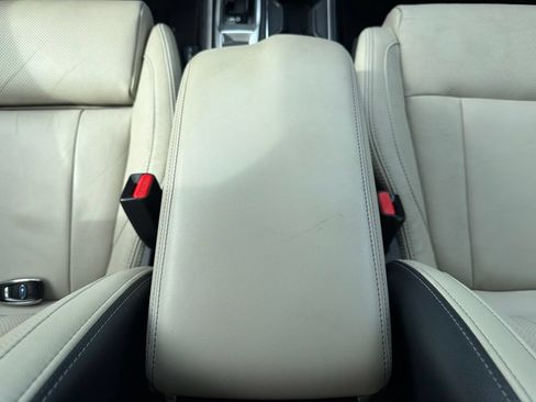 Used 2019 Subaru Ascent Limited AWD/4WD image 44