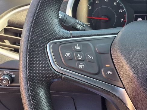 Used 2024 Chevrolet Malibu LT FWD image 16