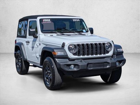 Used 2024 Jeep Wrangler Sport AWD/4WD image 3