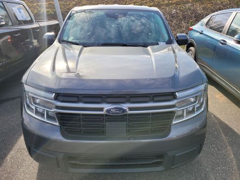 Used 2022 Ford Maverick Lariat w/ Lariat Luxury Package image 2