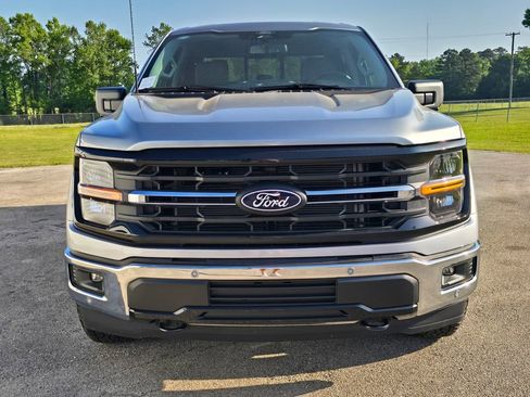 New 2026 Ford F150 XLT w/ Equipment Group 302A MID AWD/4WD image 8