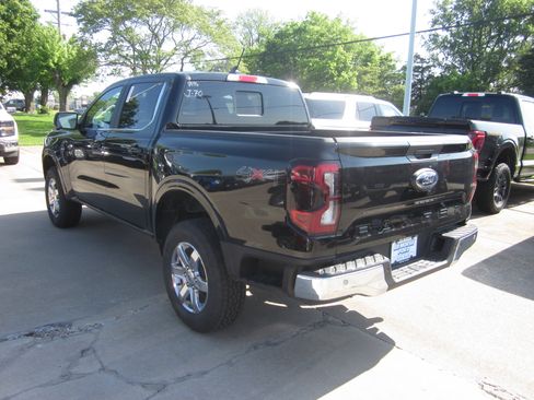 New 2025 Ford Ranger Lariat w/ Chrome Accent Package image 4