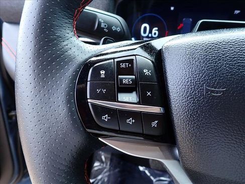 Used 2025 Ford Explorer ST AWD/4WD image 19