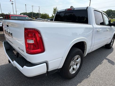 Used 2025 RAM 1500 Big Horn AWD/4WD image 8