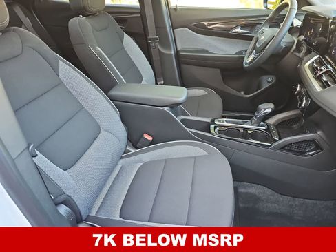Used 2026 Chevrolet TrailBlazer LT w/ Convenience Package image 18