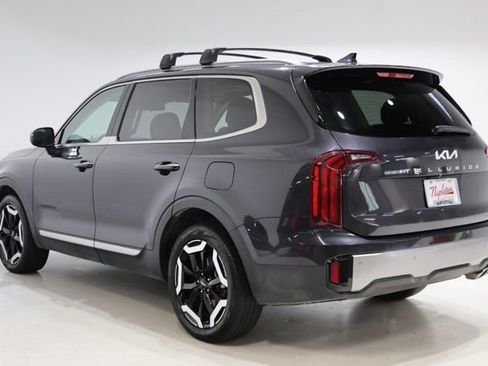 Used 2025 Kia Telluride S AWD/4WD image 6