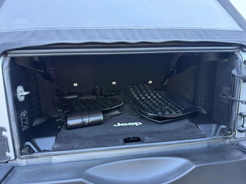 Used 2017 Jeep Wrangler Unlimited Sport w/ Quick Order Package 24S image 12