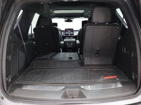 Used 2021 GMC Yukon AT4 w/ Rear Media and Nav Package AWD/4WD image 40