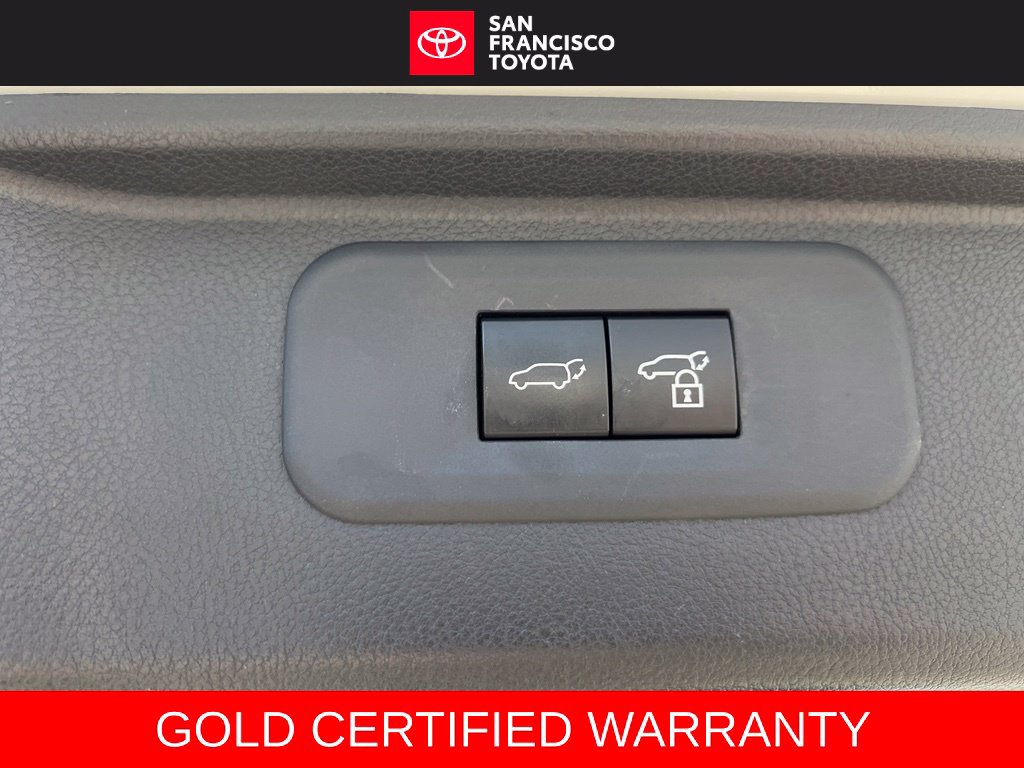 Certified 2024 Toyota Grand Highlander FWD image 41