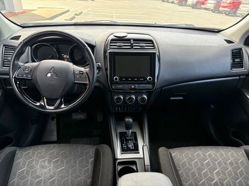 Used 2021 Mitsubishi Outlander Sport SE image 26