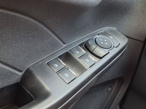 Used 2022 Ford Escape SE w/ SE Sport Appearance Package FWD image 21