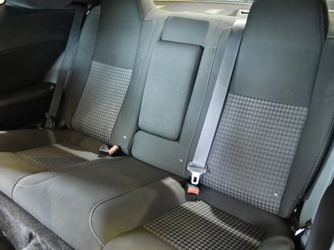 Used 2018 Dodge Challenger R/T Scat Pack RWD image 21