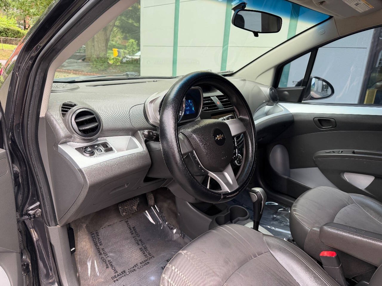 Used 2014 Chevrolet Spark LT FWD image 13