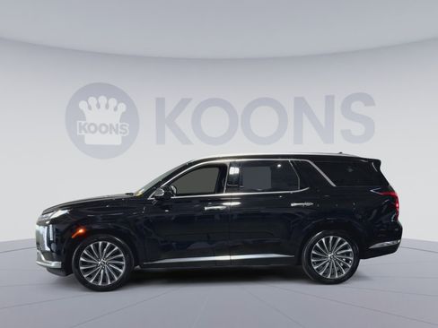 Used 2023 Hyundai Palisade Calligraphy w/ Cargo Package AWD/4WD image 7
