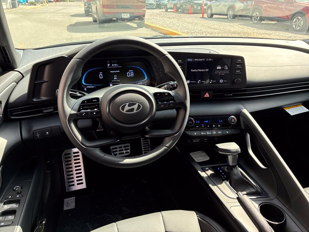 New 2026 Hyundai Elantra SEL Sport FWD image 26