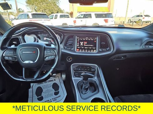 Used 2022 Dodge Challenger R/T Scat Pack w/ T/A Package image 9