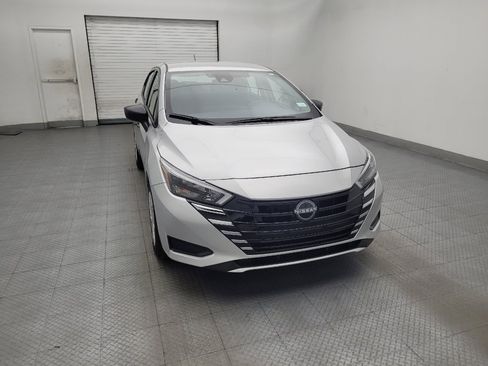 Used 2025 Nissan Versa S w/ Trunk Package FWD image 14