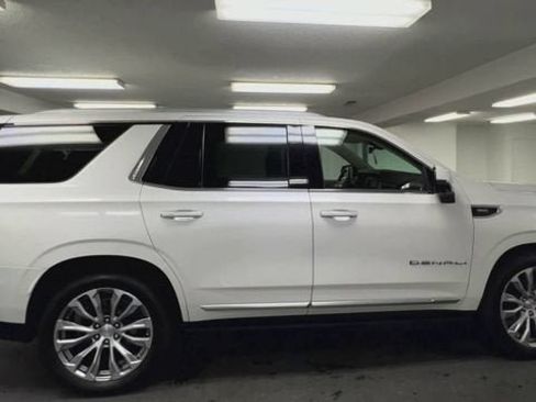 Used 2024 GMC Yukon Denali w/ Denali Reserve Package AWD/4WD image 9