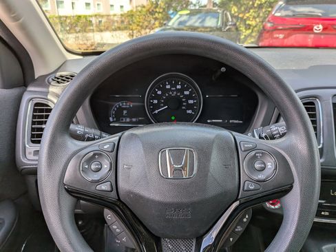 Used 2019 Honda HR-V EX image 26