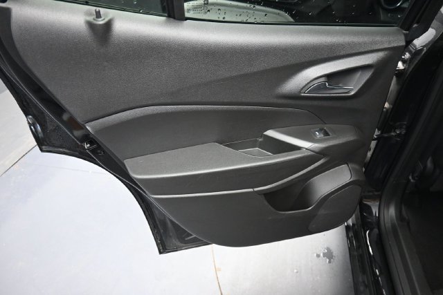 Used 2024 Chevrolet Trax LT FWD image 14
