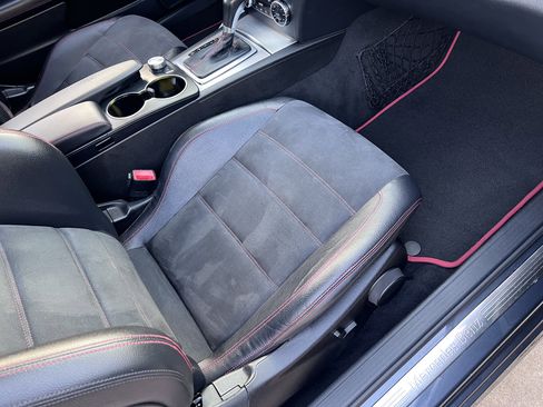 Used 2013 Mercedes-Benz C 250 Coupe image 11