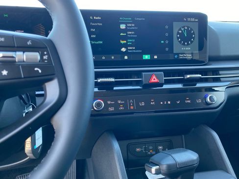 New 2026 Kia Sportage EX image 19